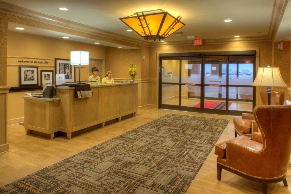 Hampton Inn & Suites Dodge City Boot Hill Casino Exterior photo