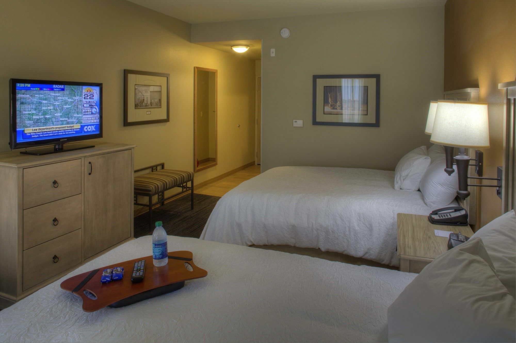 Hampton Inn & Suites Dodge City Boot Hill Casino Exterior photo